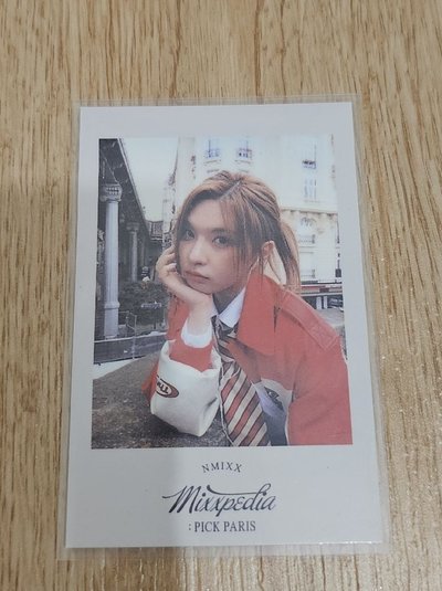 NMIXX 2ND PHOTOBOOK MIXXPEDIA : PICK PARIS BAE