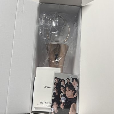 Ateez二代手燈含卡