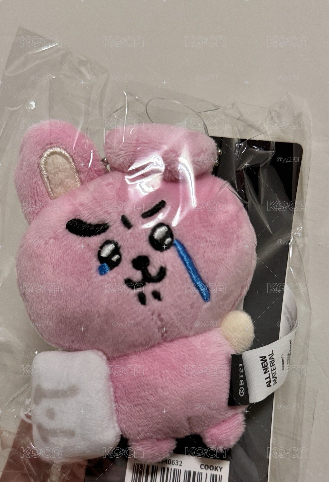 BT21 吊飾 落淚