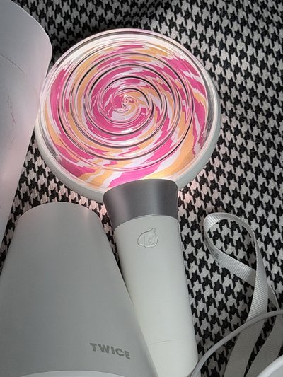 （現貨 一日內寄出）twice 一代手燈 糖果棒 