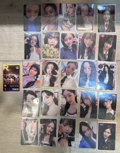 TWICE 卡