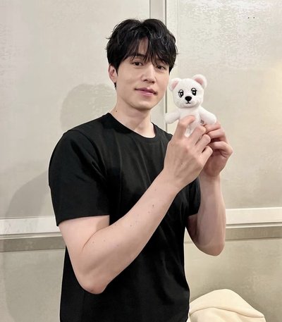 李棟旭 快閃 小白獅 小粉獅