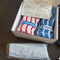 毛巾*2+陽傘+成員訊息卡+防水包