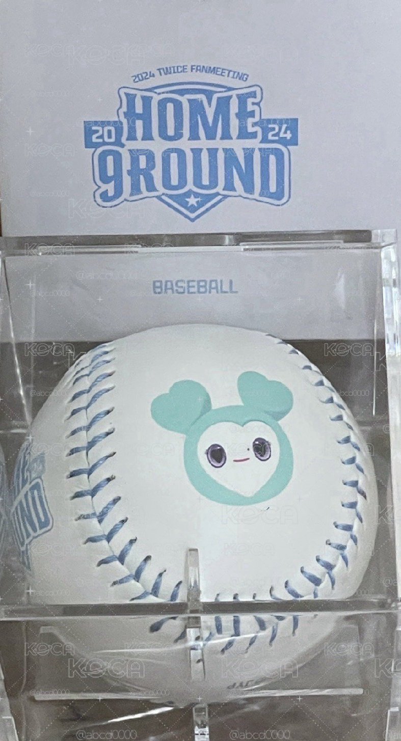 TWICE MINA 棒球⚾️+小卡 一組