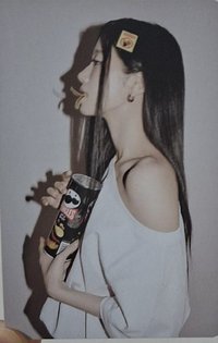 吃餅乾葉