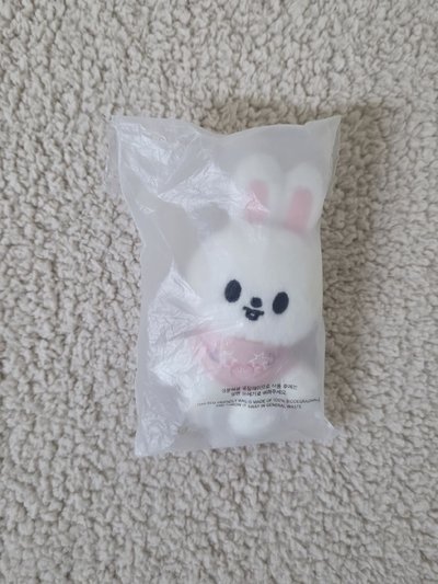 Leebit 口水巾娃