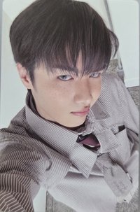AWAKENING 專輯卡 