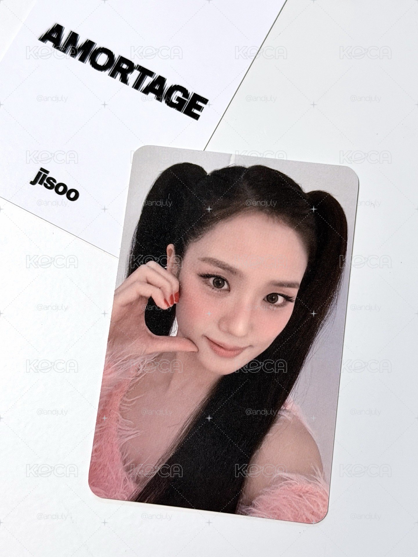 JISOO🐰AMORTAGE K4幸運卡 