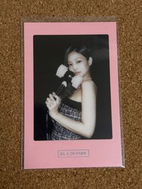 JENNIE