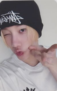 I ONE 1stmusic 線上1.0 簽售卡 倒V
