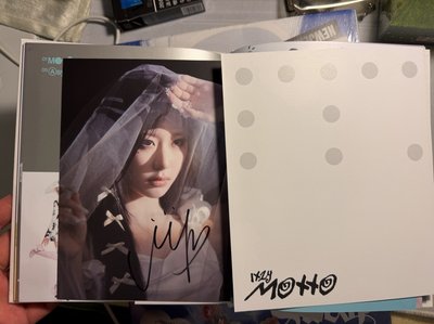 售motto pb專ver c 美版親簽