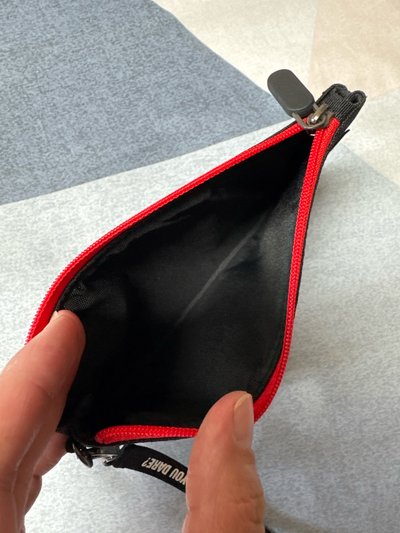 BTS MIC DROP聯名收納袋（二手現貨）