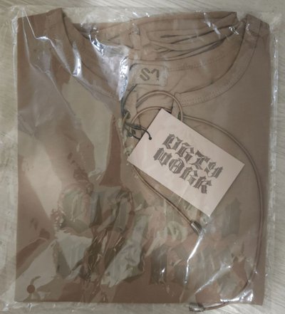Dirty Work中區衣服 