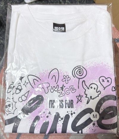 TWICE 六巡日廠 白T