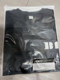 台北限定T黑  L號