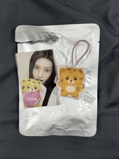 【現貨】illit 二代官娃