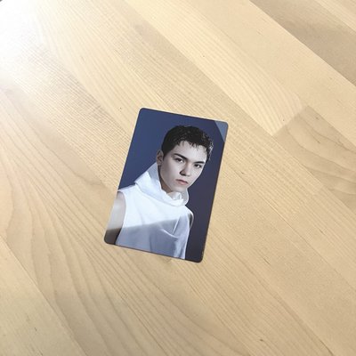 SEVENTEEN - NEW_ 隨機卡 VERNON 小卡