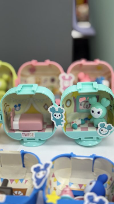 現貨速出！ 南🐧+紗💜公寓 