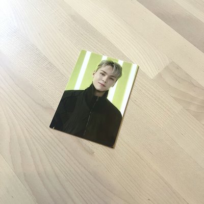 SEVENTEEN - FOLLOW _ 日巡卡包 隨機卡 VERNON 小卡