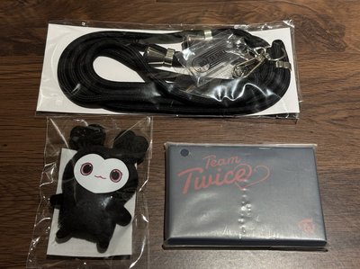 TWICE 4/28 新國立升級禮 拆售