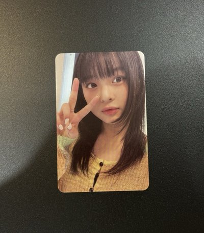 Newjeans Hanni Yearbook 22-23 年書小卡