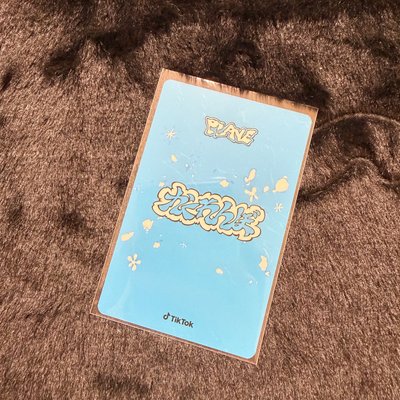 銀虎 TikTok 比心卡（日版霧面卡背）