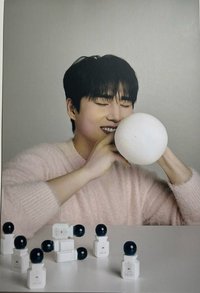 LOiViE香水 明信片 