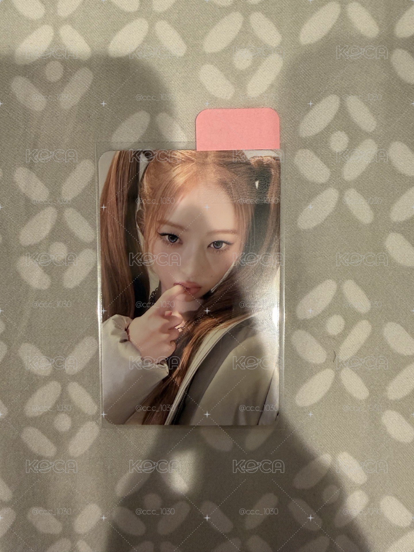 咬手指怜