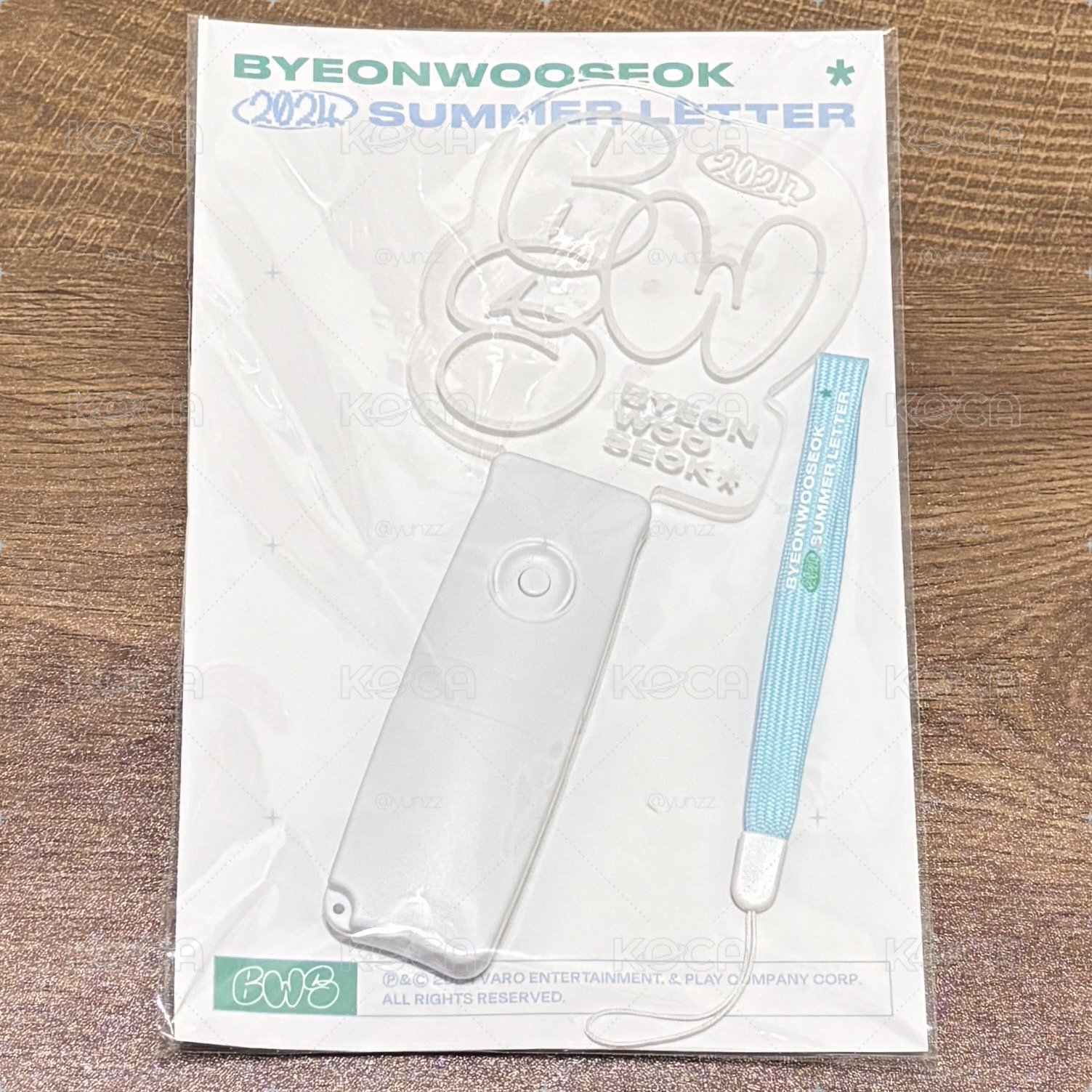 邊佑錫 Summer Letter 一代應援手燈（不含卡） +EDIYA1.0滿額卡一組4張
