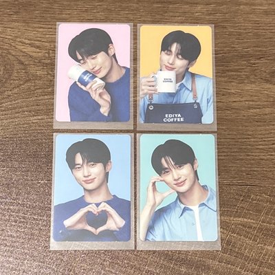 邊佑錫 Summer Letter 一代應援手燈 +EDIYA1.0滿額卡一組4張