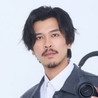 小B
