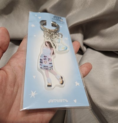 Imperfect-I'mperfect wm 鑰匙圈吊飾 香奈兒 快閃店，全新未拆封