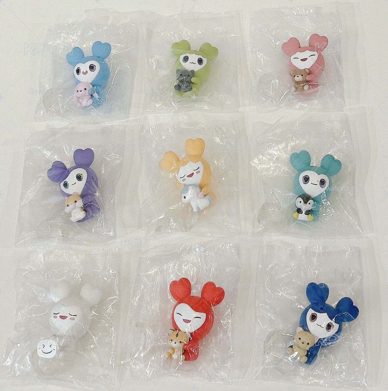 TWICE 萬代扭蛋 三代 抱動物系列