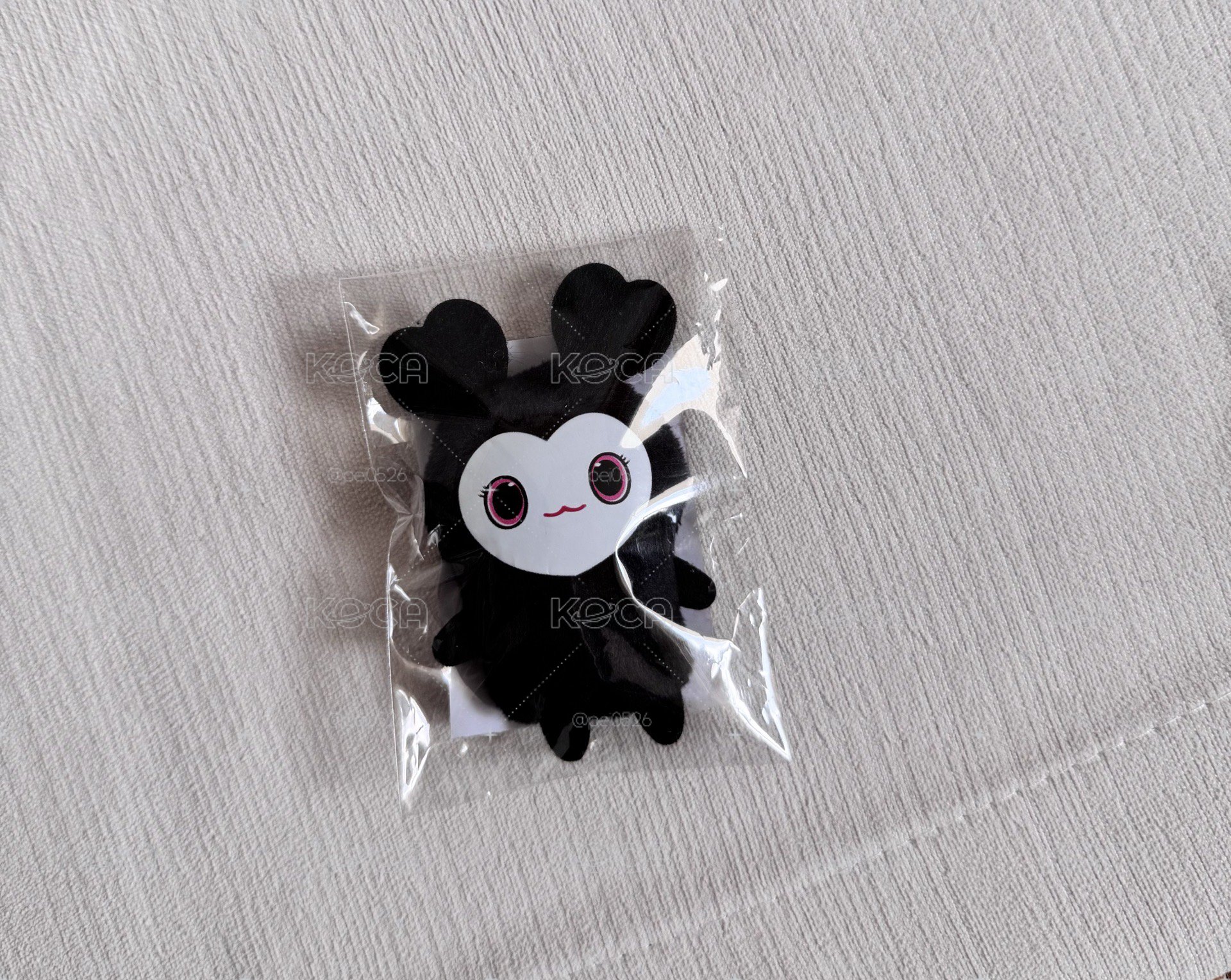 新國立黑色指偶