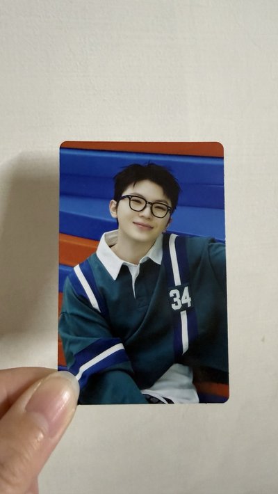 WOOZI小卡