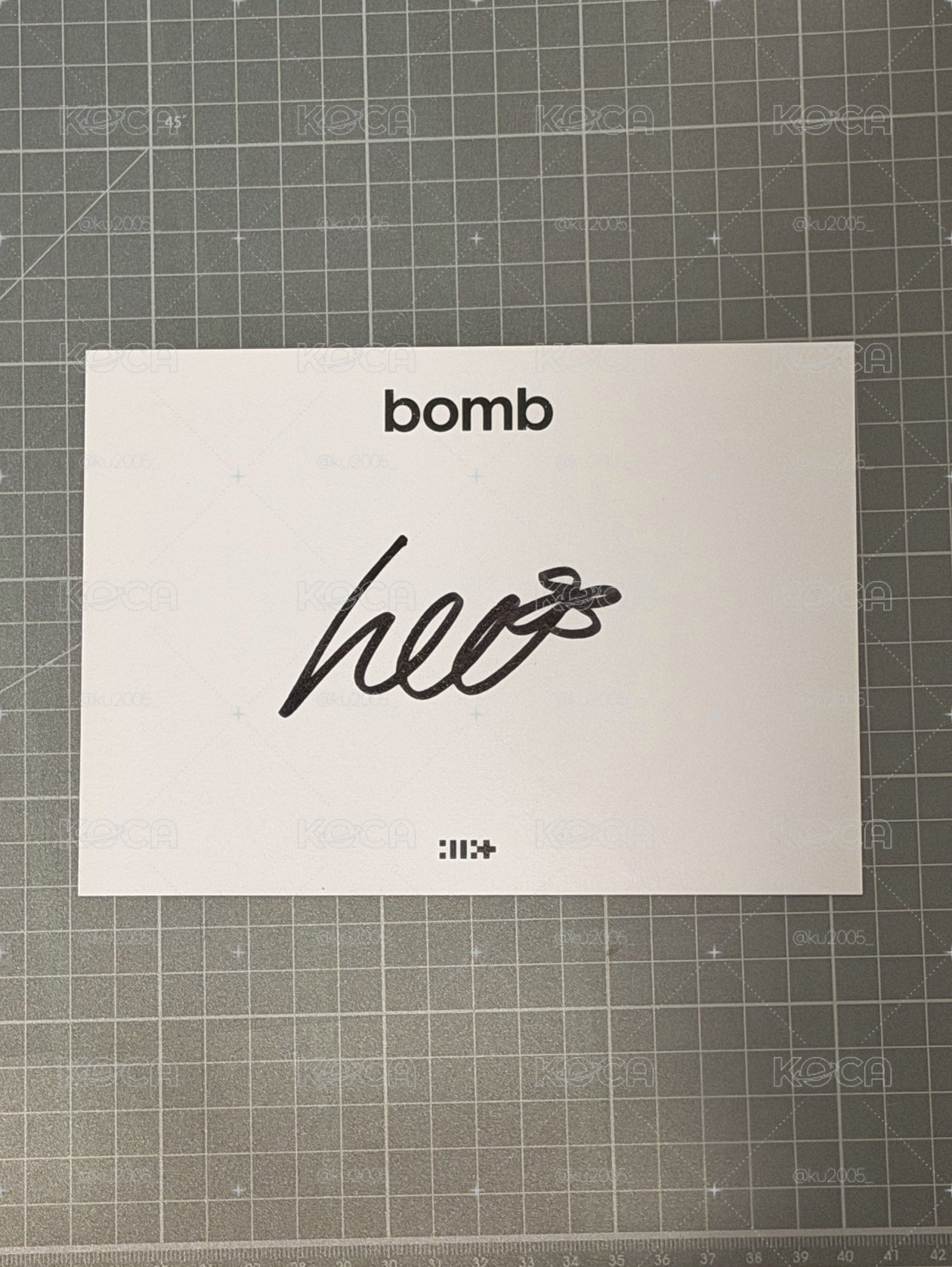 ILLIT 迷三 bomb 李沅禧 Wohnee 美版親簽