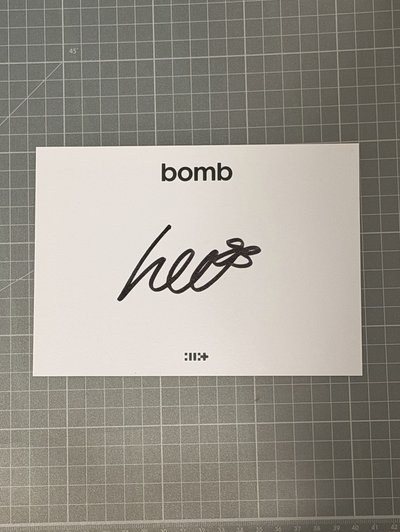 ILLIT 迷三 bomb 李沅禧 Wohnee 美版親簽