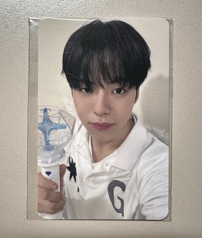 🦁 二代手燈小卡
