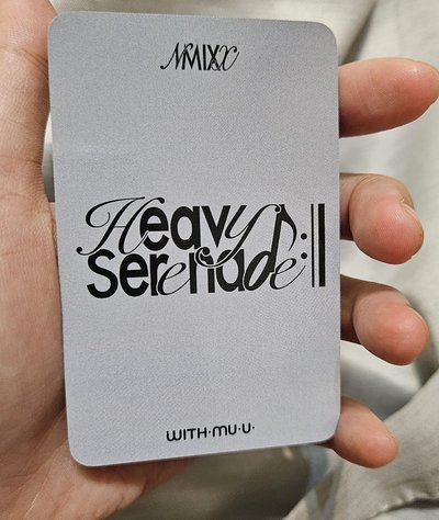 NMIXX Heavy Serenade wm 預售 特典卡 Lily 莉莉，近全新 無瑕疵
