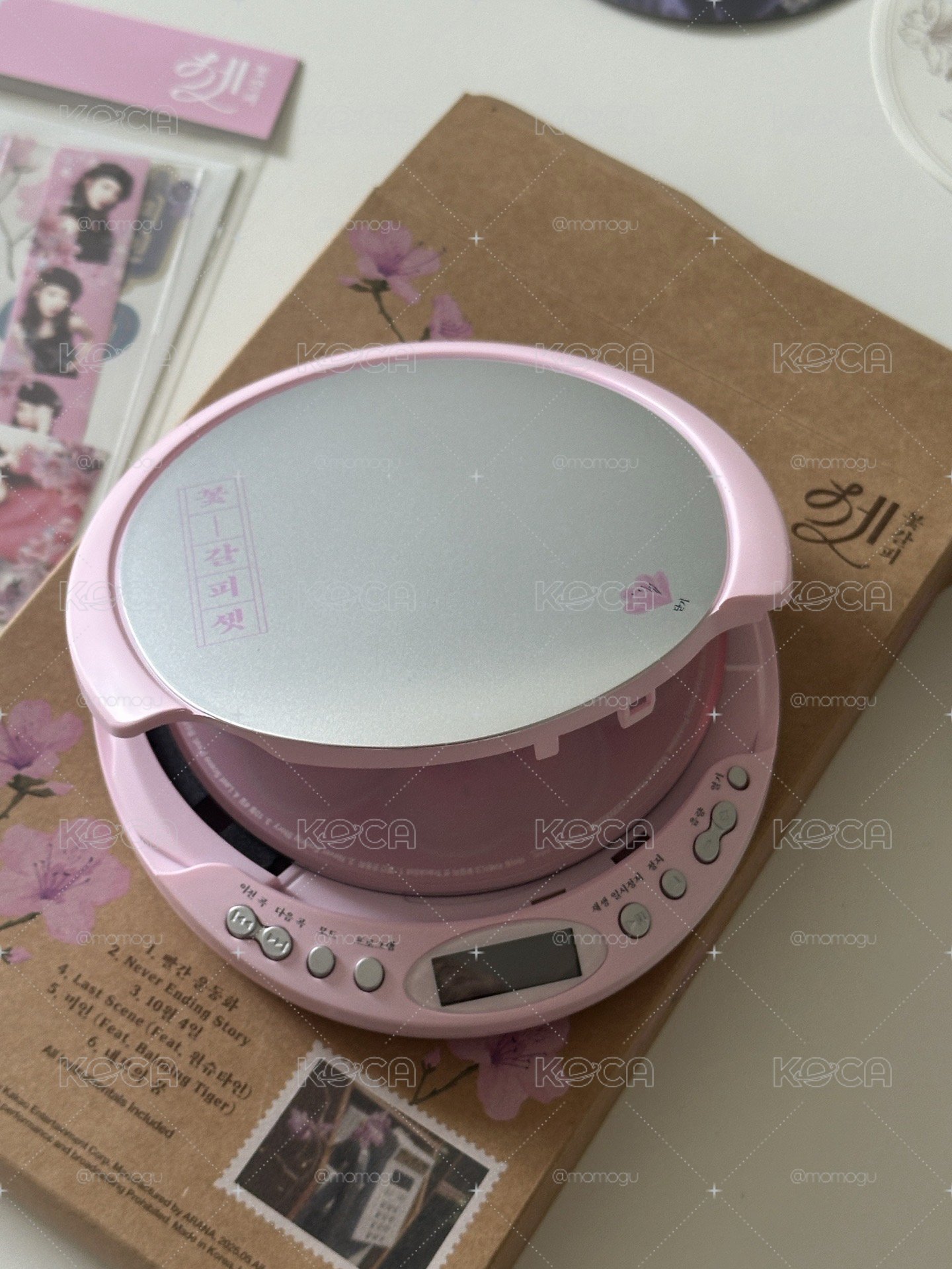 IU 💗 花書籤 隨身聽 全新未拆