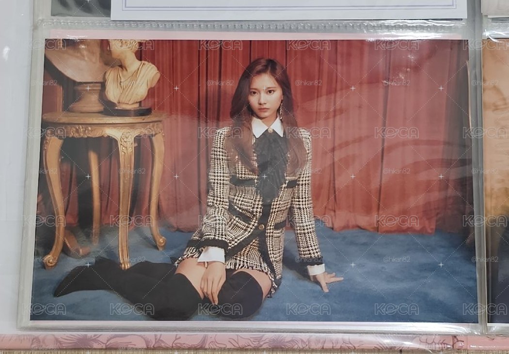 TWICE 2019 SEASON'S GREETINGS: The Roses TZUYU 