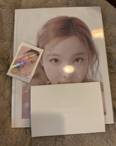 TWICE 比較大的週邊