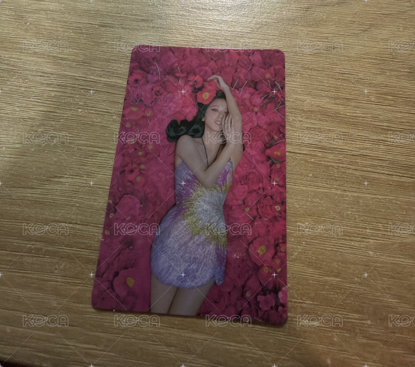 躺花海秀