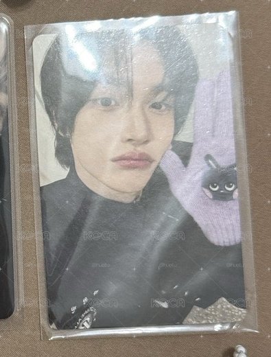 Hug手套卡元彬