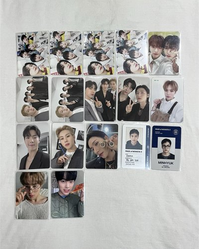 Monsta X 🐢亨願手燈圈（全新）