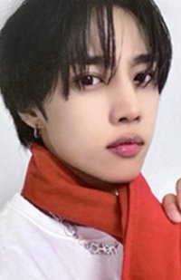 THE BOYZ x EVERLINE POP-UP STORE el 幸運卡 