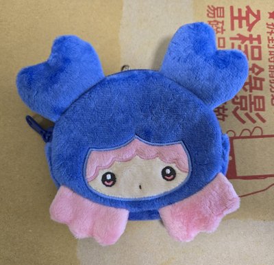 子瑜 噴漆衣+風衣外套+娃包+鑰匙圈+徽章包