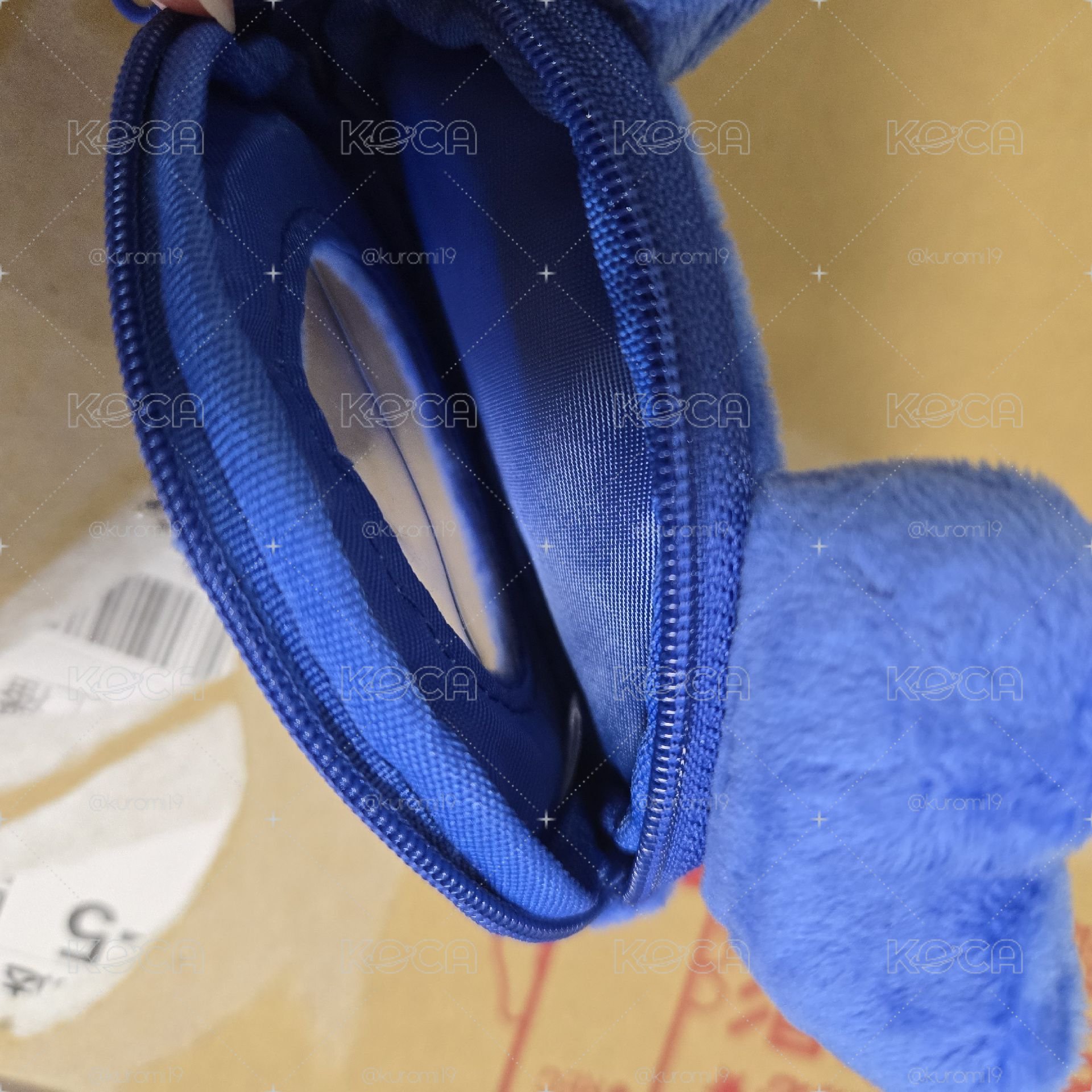 子瑜 噴漆衣+風衣外套+娃包+鑰匙圈+徽章包