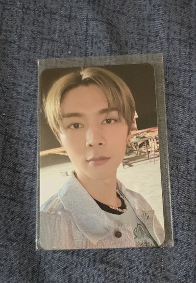 NCT127 FACT CHECK JOHNNY 