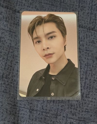 NCT127 FACT CHECK JOHNNY 